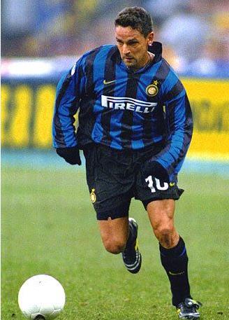 INTER 1998/1999 MILAN BAGGIO home uniform