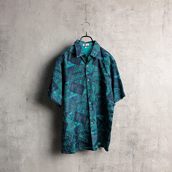 Thai Silk men&#039;s half shirts