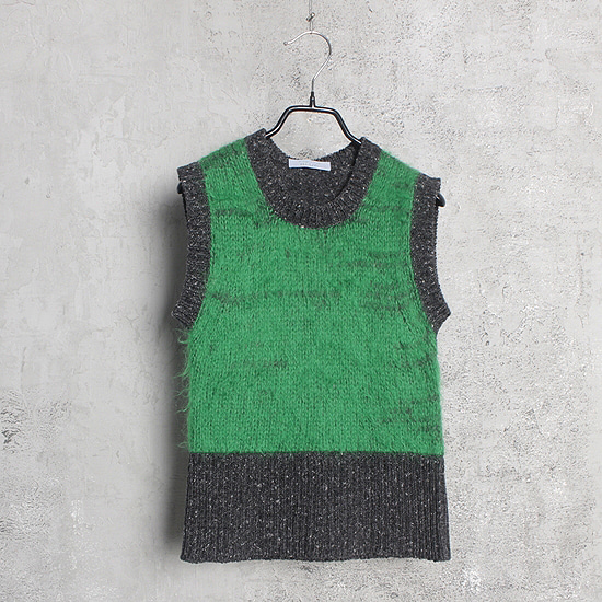 STRENESSE italy made knit vest