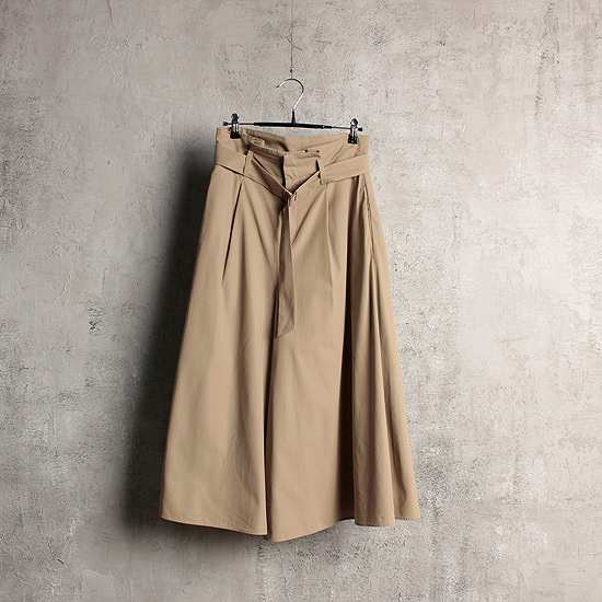 DES PRES by TOMORROWLAND wide pants (27.5)